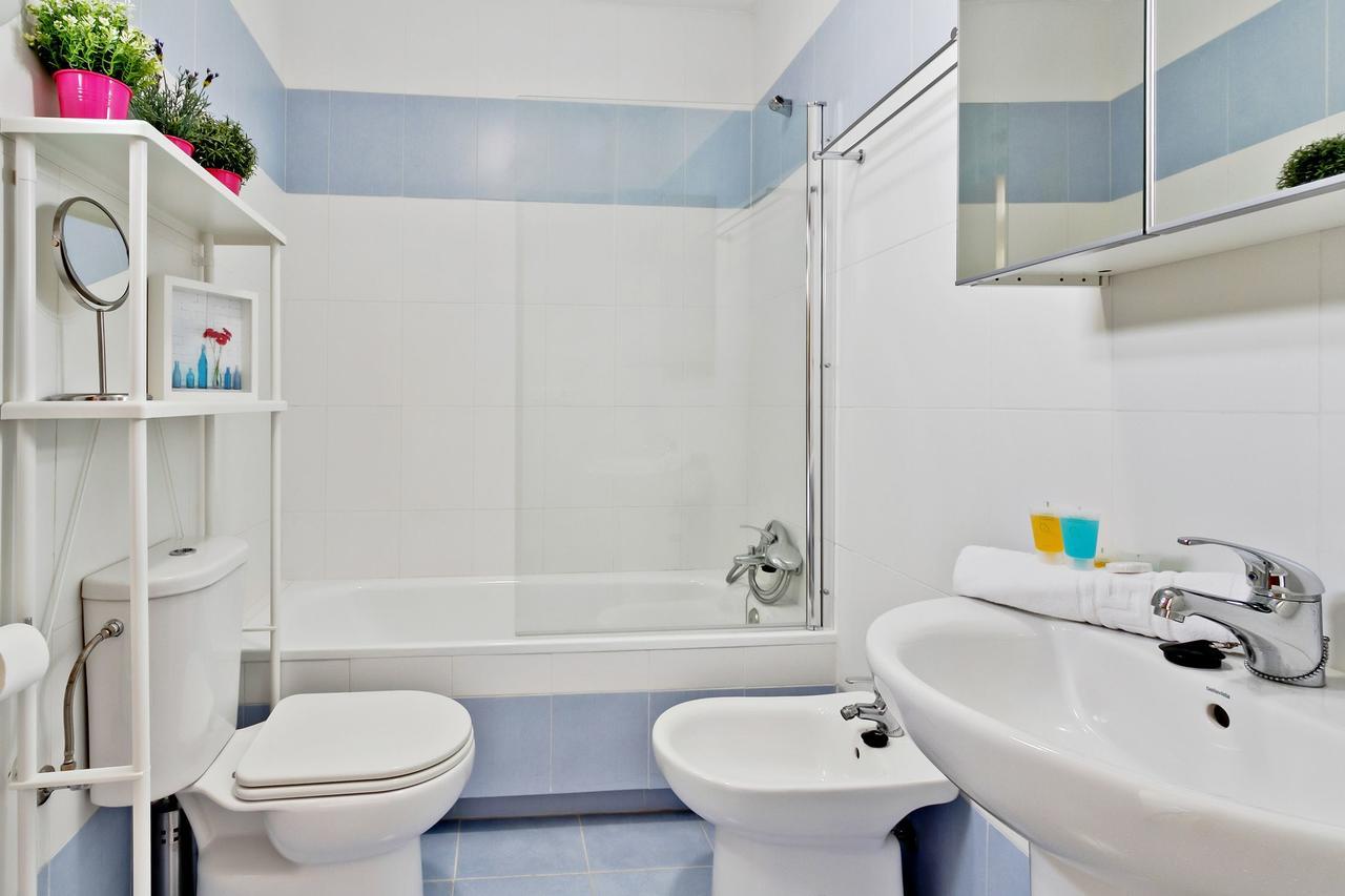 Appartamento Del Parque Flats - Ollerias Duplex Málaga Esterno foto